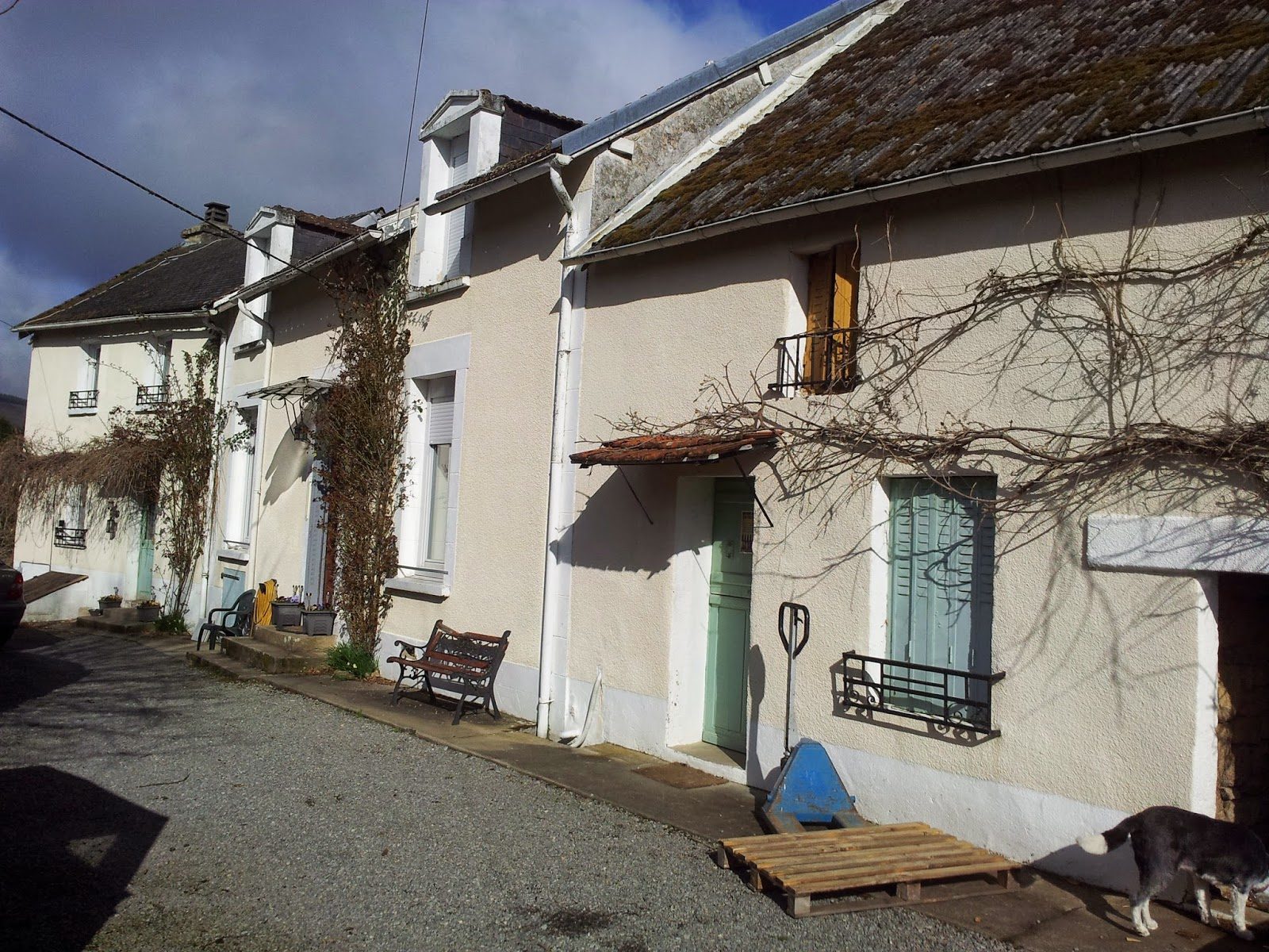 2015-03-272b08-38-21-5617432