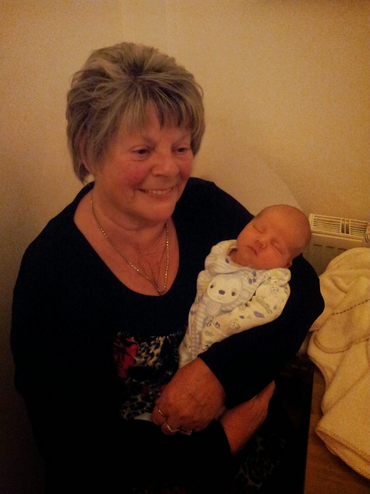 2015-04-292b20-33-23-8734103